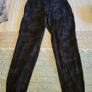 Lululemon black camo align joggers